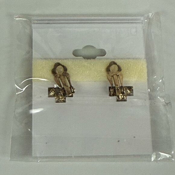 NWT Vintage Draper’s & Damon’s Gold Rhinestone Flower Clip On Earrings - Picture 2 of 2